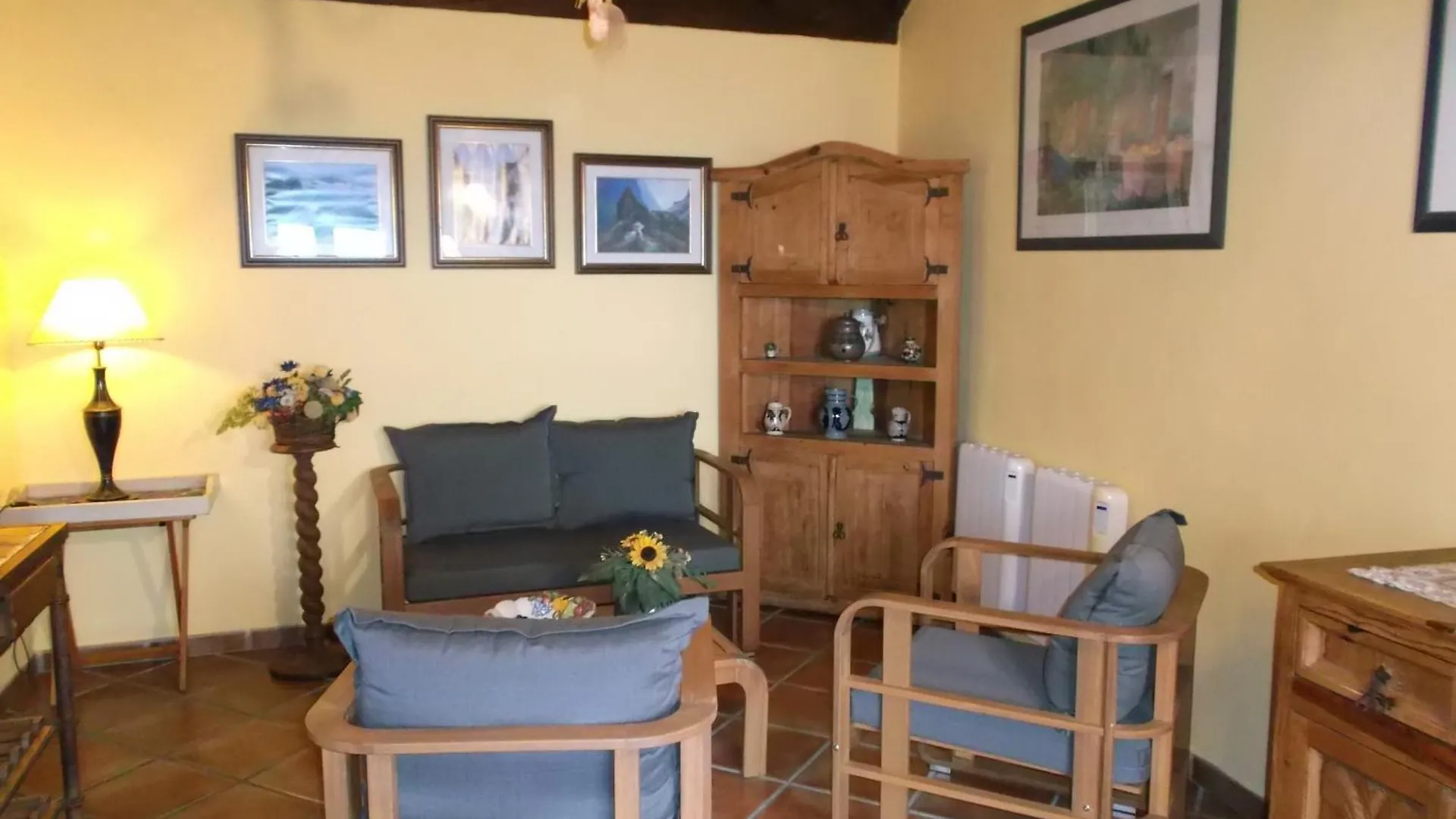 איקוד דה לוס וינוס Rustikale Ferienwohnung Mit Balkon Und Meerblick ספרד